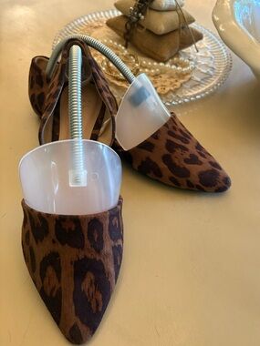 a new day Leopard Print Pointed Toe Flats - Brown & Black